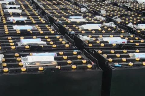 ㊣禹州古城收废旧钴酸锂电池☯废旧蓄电瓶回收☯上门回收铁锂电池